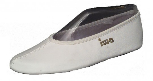 IWA - Gymnastic slipper186 - Junior White